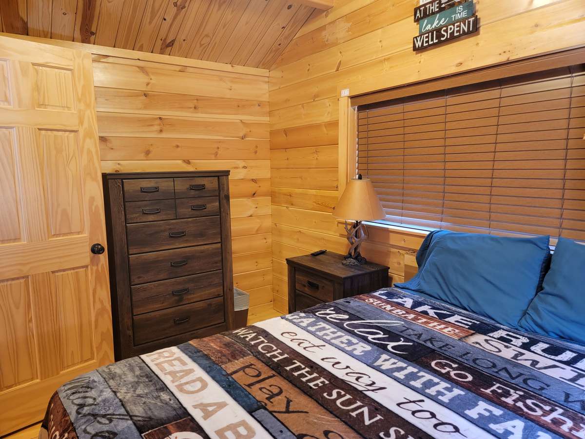 bedroom2