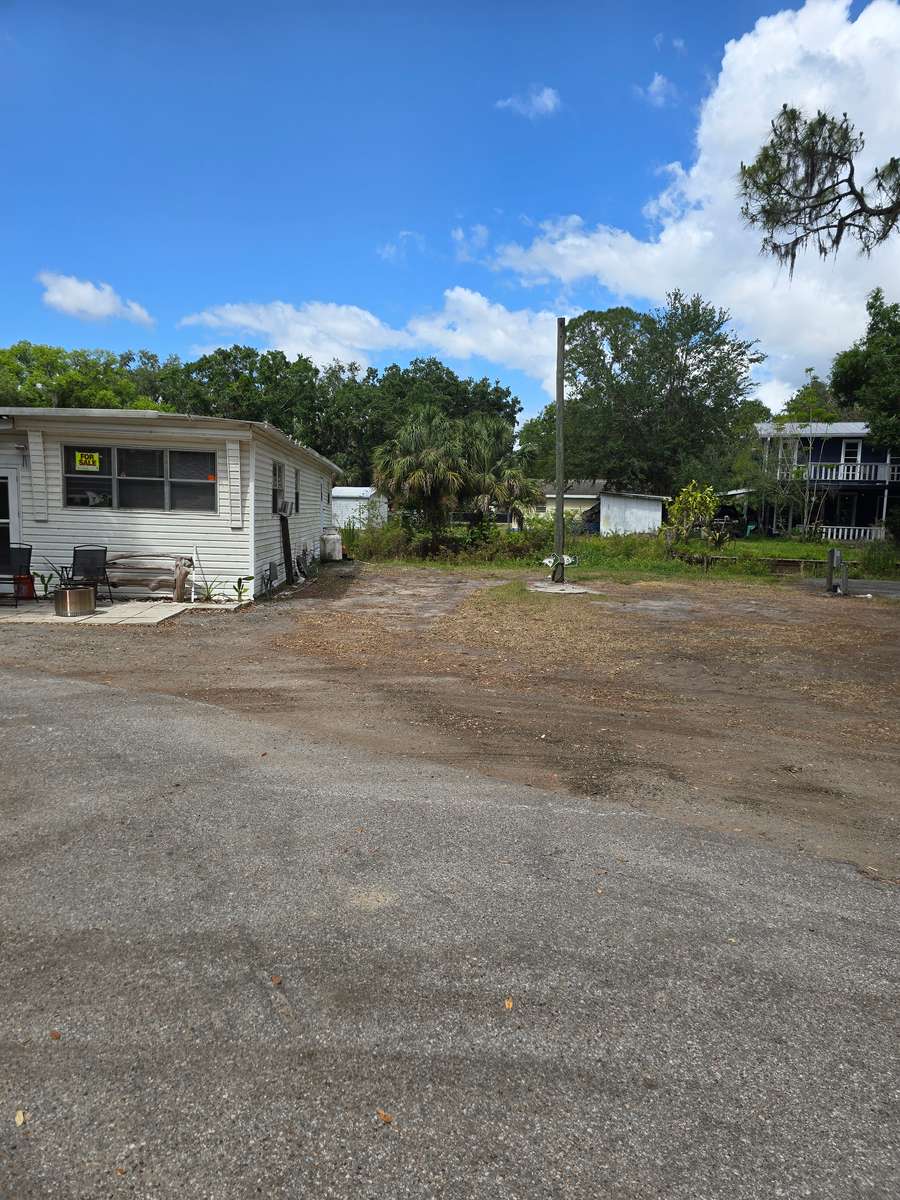 Lot 6 1