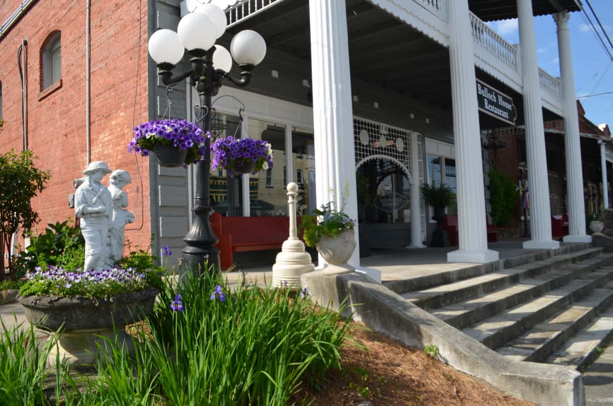 exterior of bulloch house