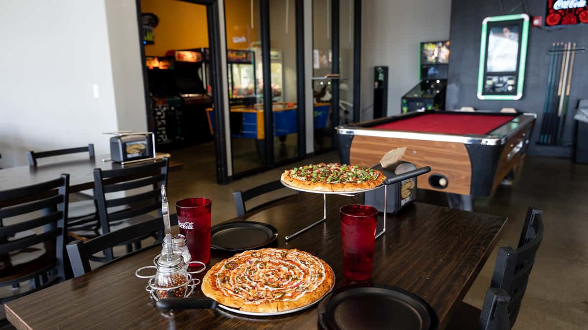 Little Diamond's Pizza Pacheco Dining.
