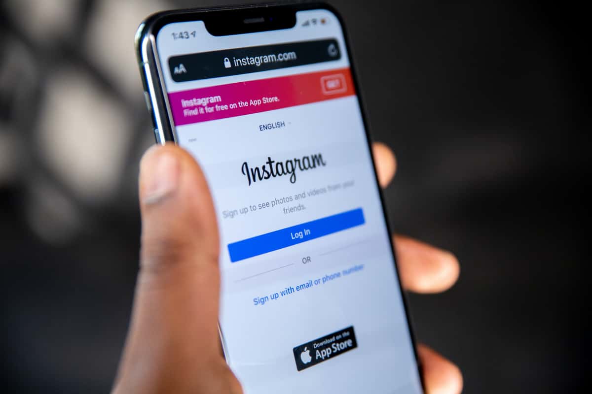 instagram app on cellphone