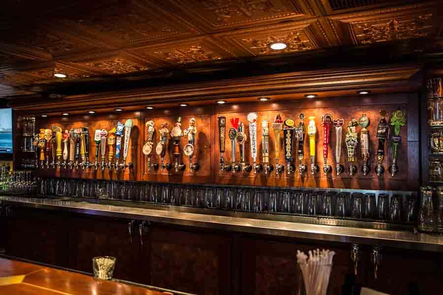 Buffalo Brew Pub Restaurant in Williamsville, NY