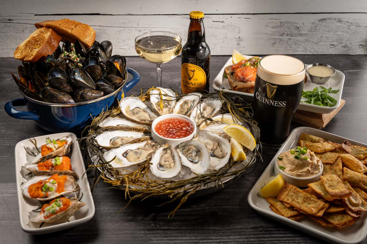 group seafood pic