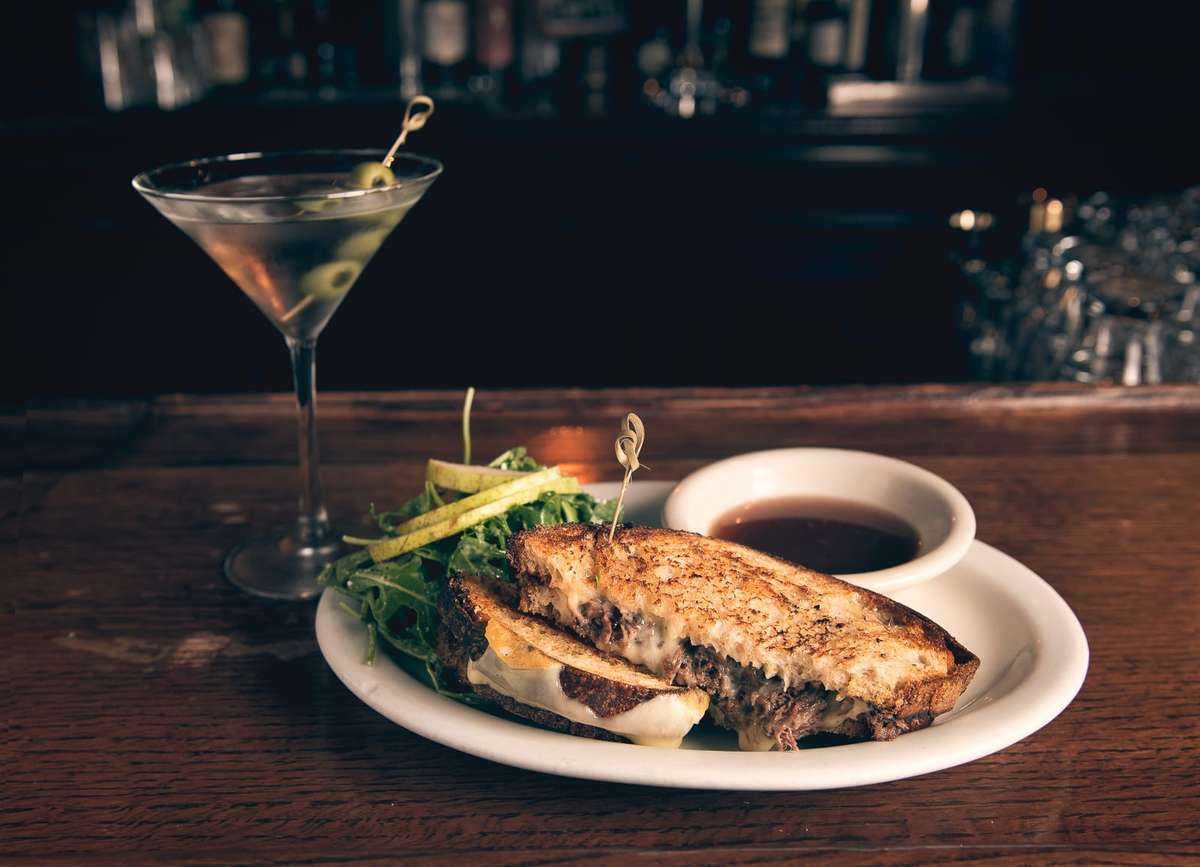 contact-paul-bar-food-american-restaurant-in-palm-springs-ca