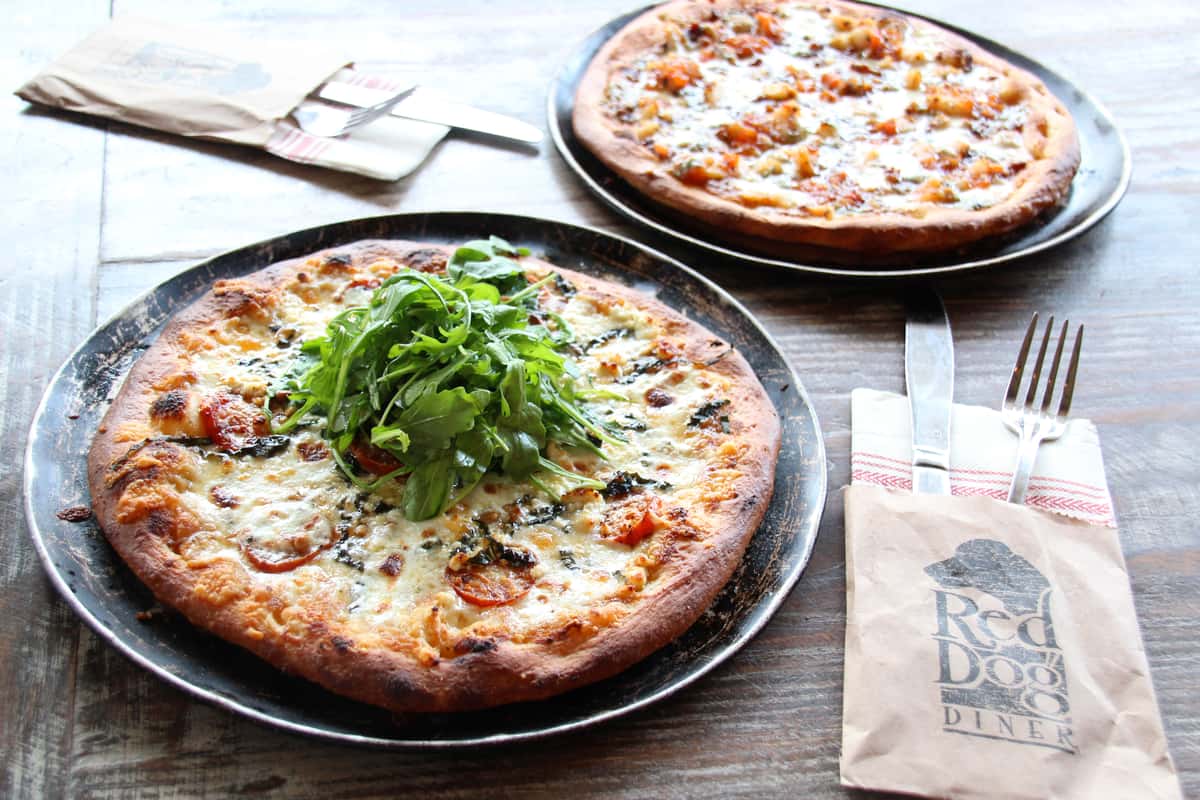 White Cheese & Arugula Pizza