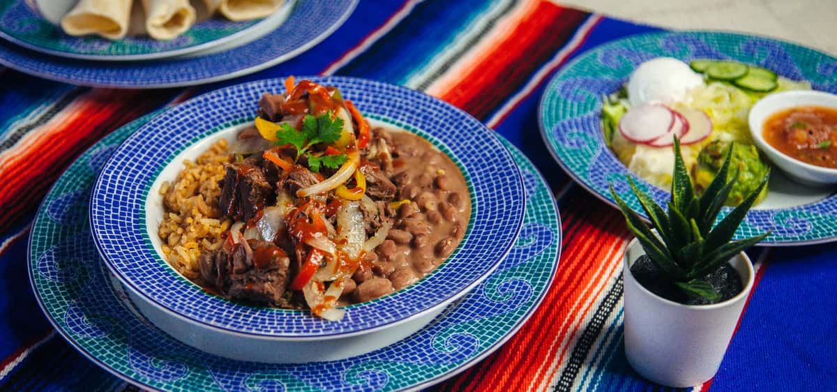 Cado Mexican Kitchen Vegan Jackfruit Fajita Plate