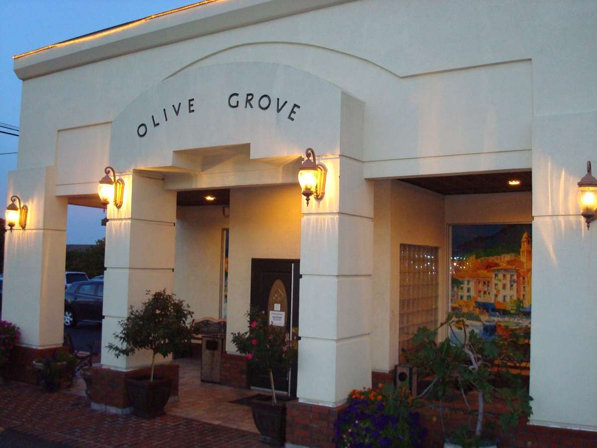 Olive Grove Restaurant & Lounge