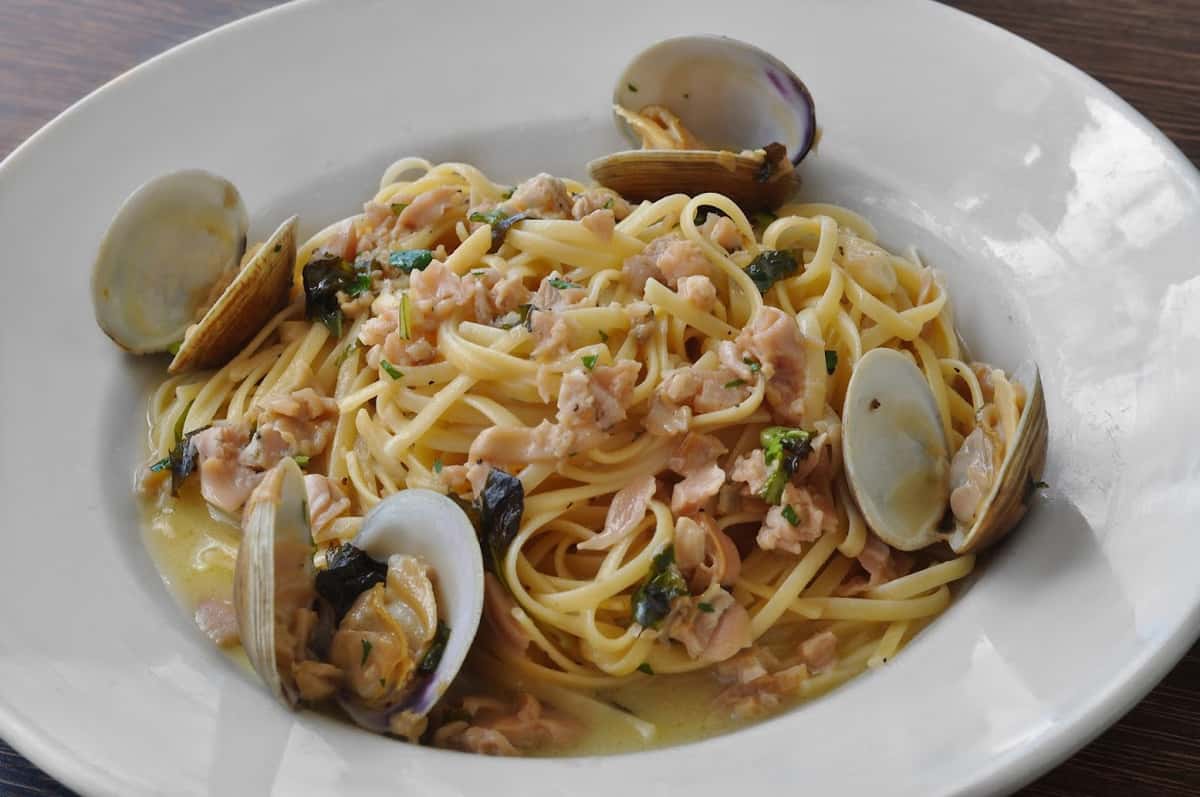 Linguini and Clams