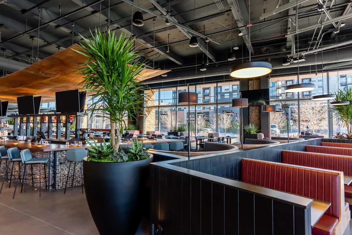 great divide restaurant interior