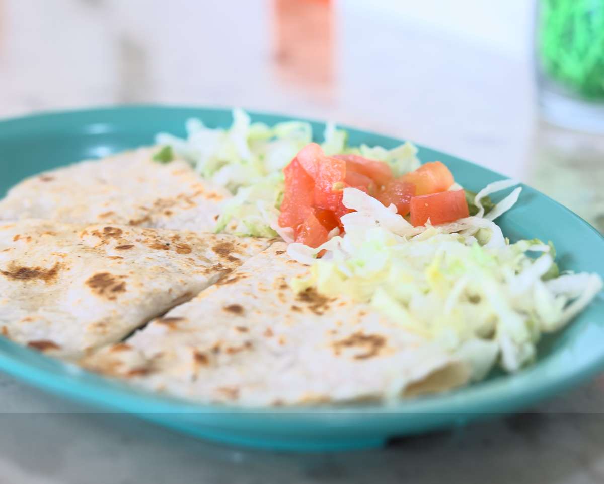 Featured Image - El famous Burrito - Delicious Plant-Based Mexican Food 