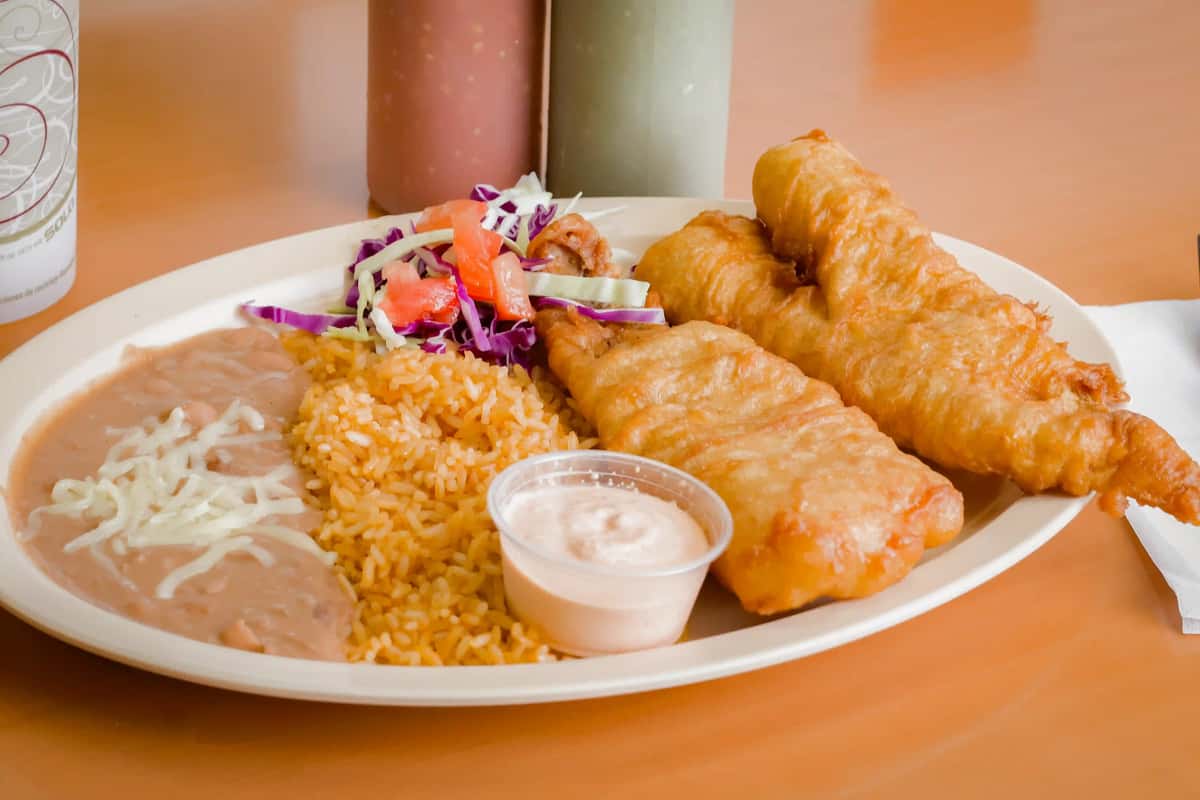 Cinco de Mayo Tacos: Authentic Street Style vs. Fast Food