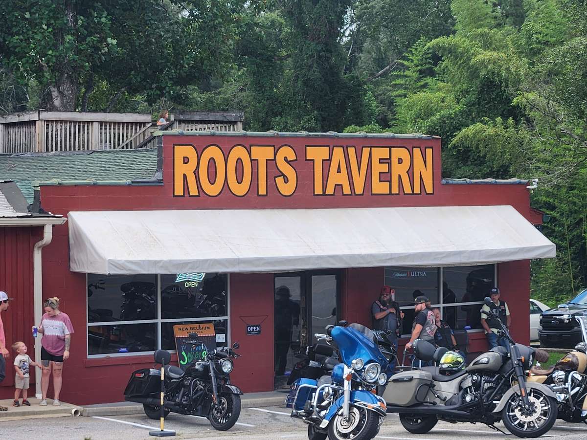 outside of roots tavern