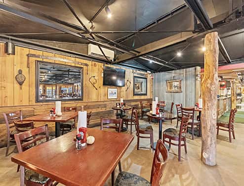 MAIN DINING