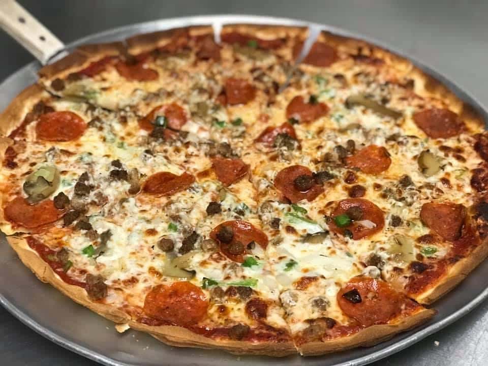 Order Online MoJo's Hometown Pizza Pizza Restaurant in Greenbrier, AR