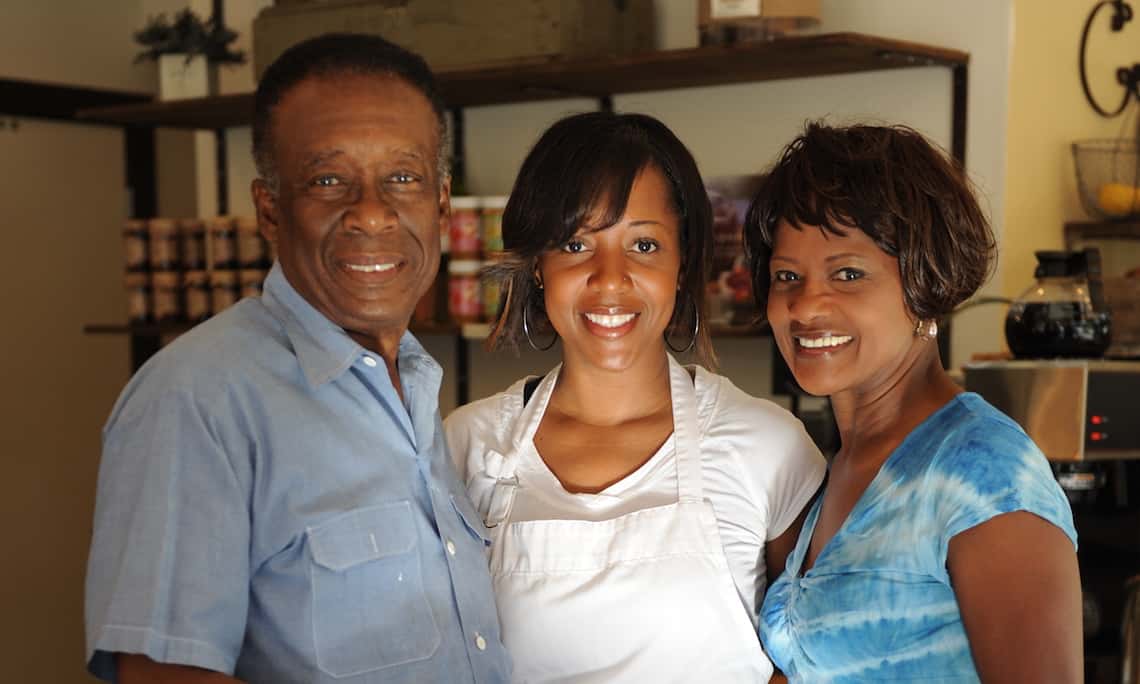Marchet, Mom & Pop