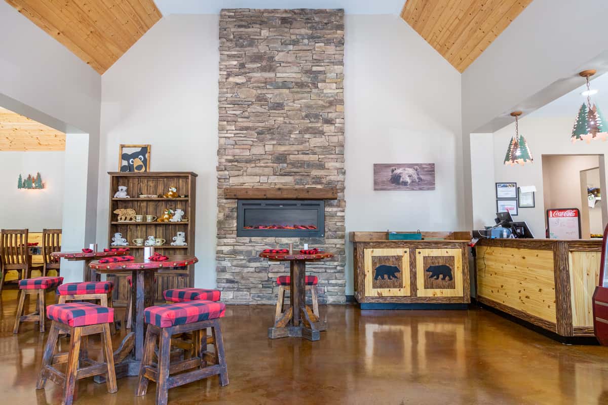 Interior dining and fire place