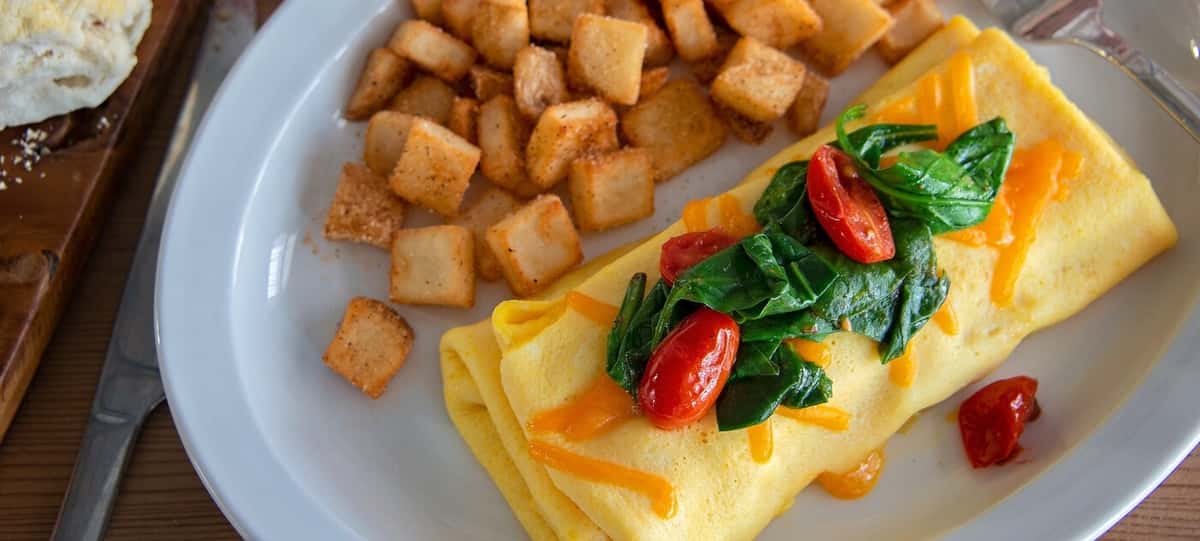 Omelet & Home Fries