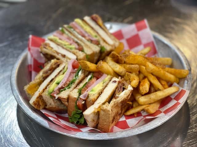 Grilled Chicken Club Jocy's Restaurant American Restaurant in