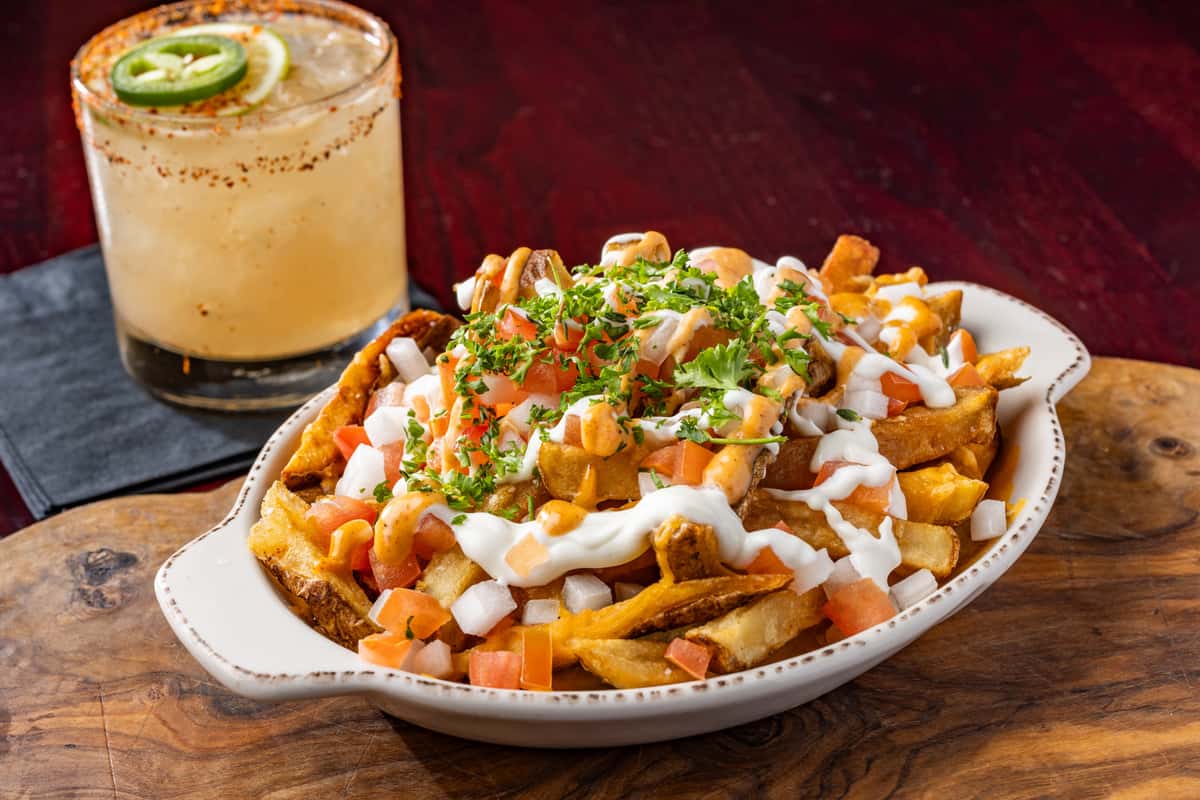 Irish Nachos with cocktail