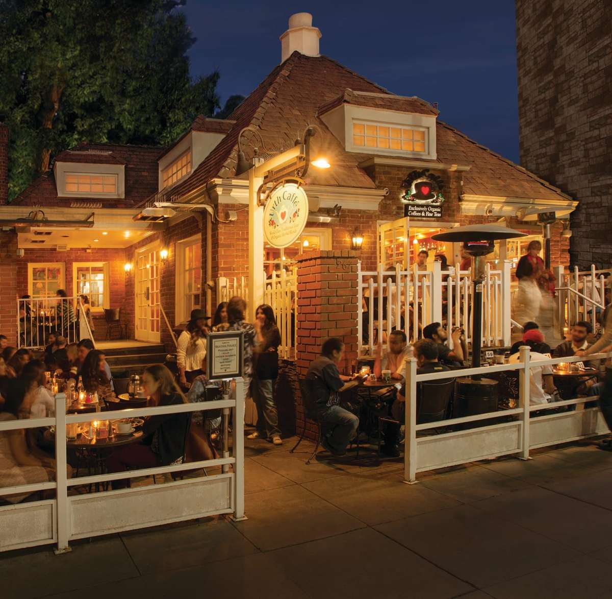 Beverly Hills Urth Caff European style Caf 