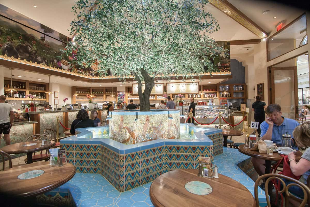 Urth Caffé at the Wynn: Bringing California Oasis to Las Vegas