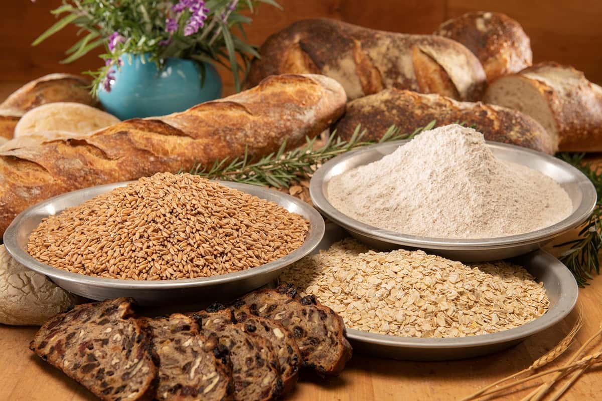 Bowls of whole grains and flour