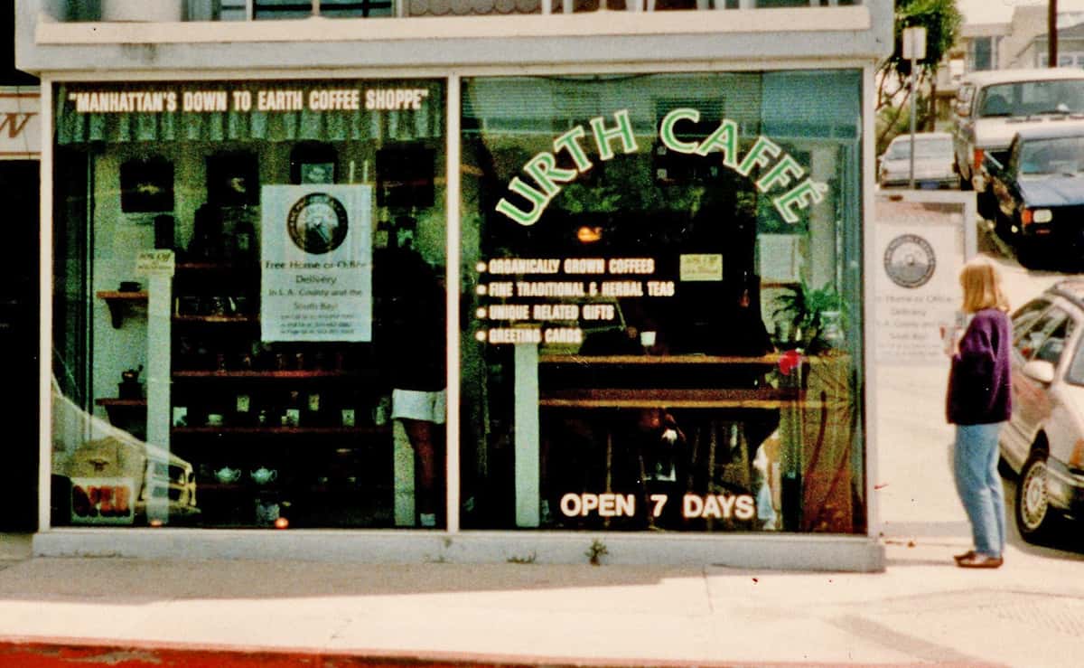 The front of Manhattan Beach Urth Caffe 