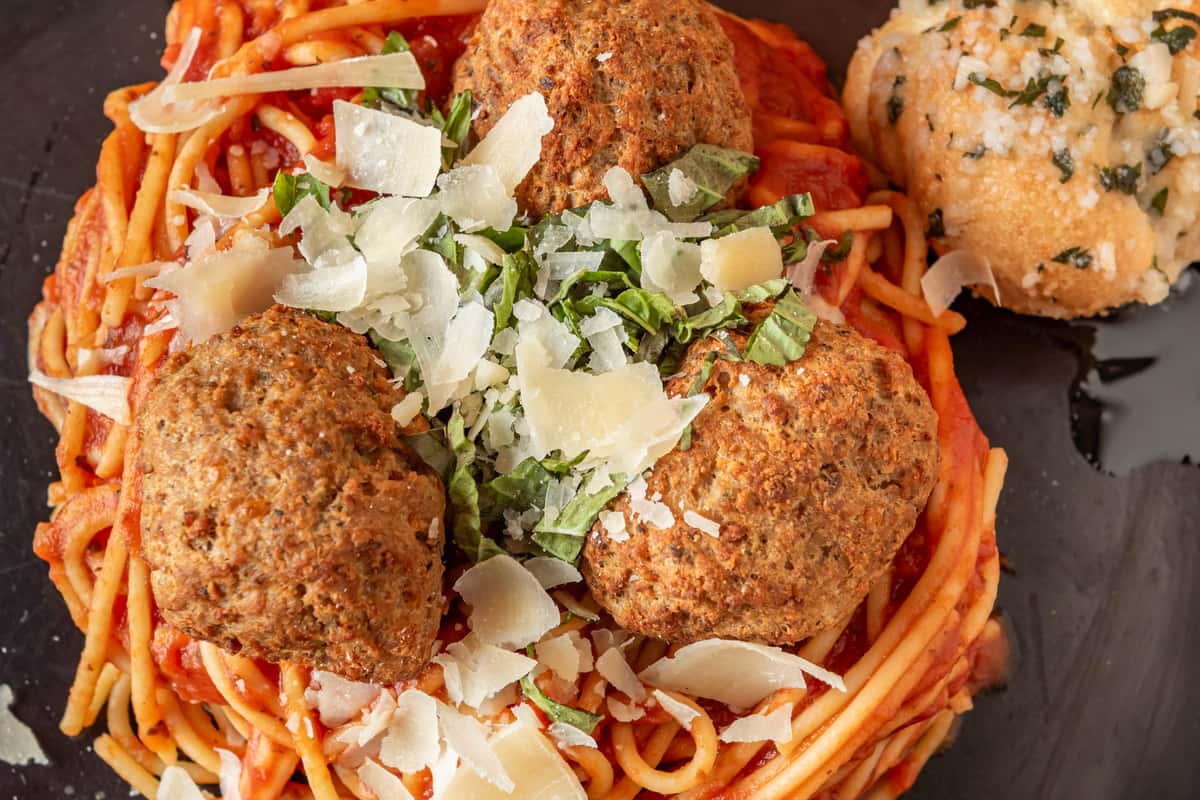 Spaghetti And Meatballs