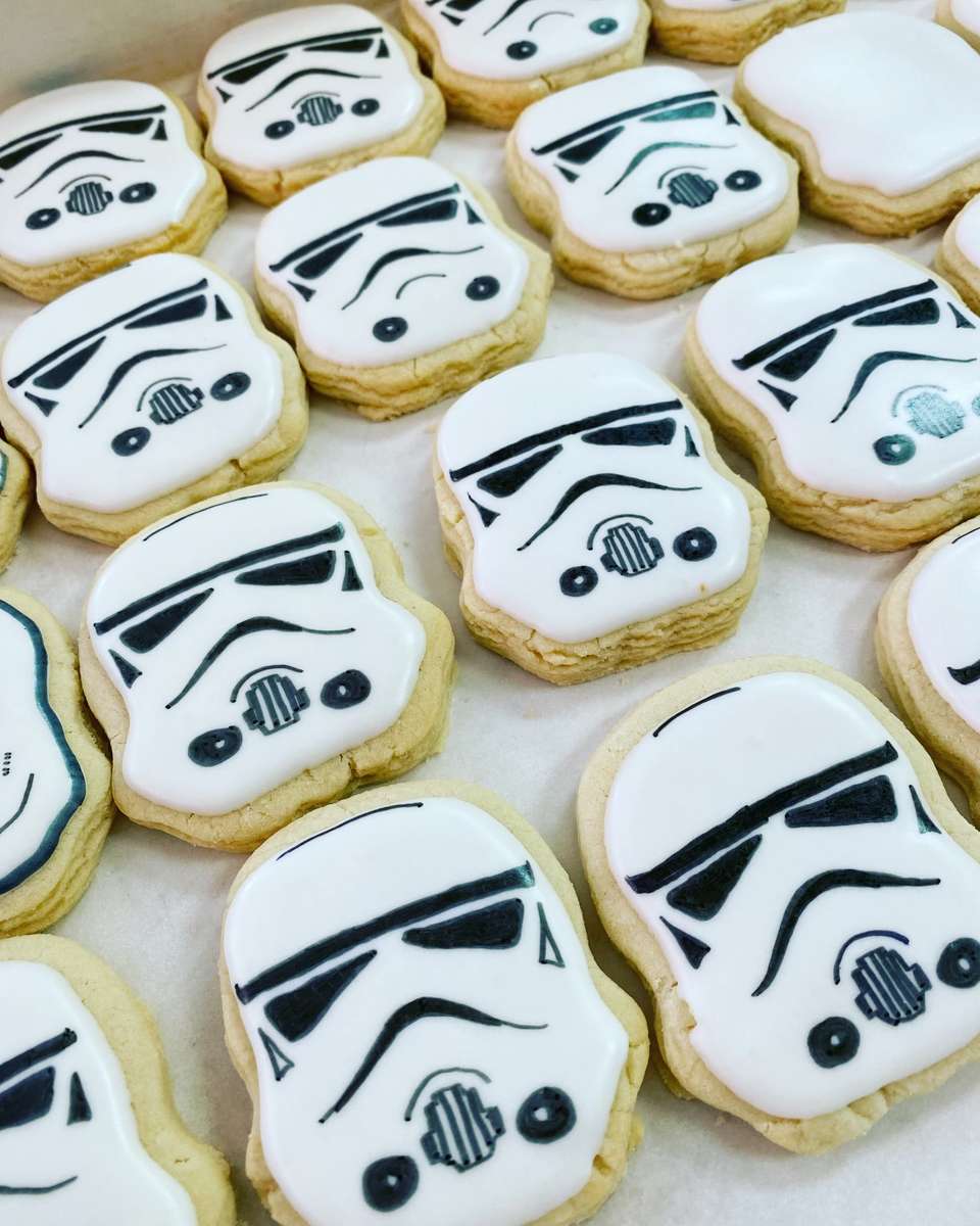 custom starwars sugar cookies