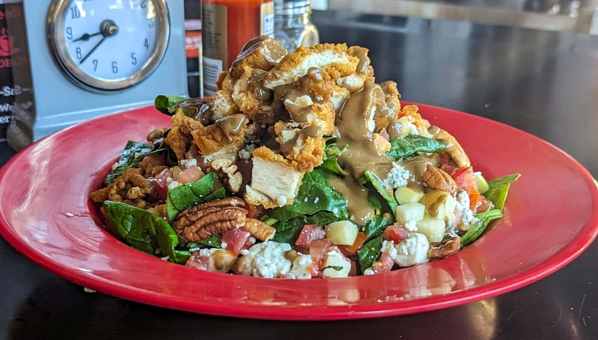 apple pecan salad with crispy chicken