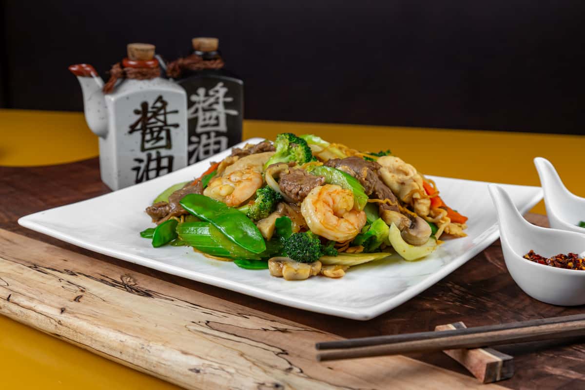 Stir Fry Egg Noodles Combination