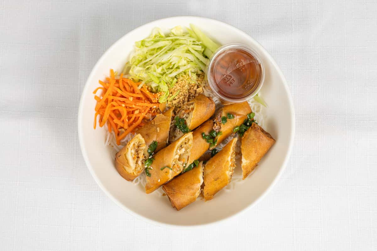 Pork Egg Roll With Vermicelli