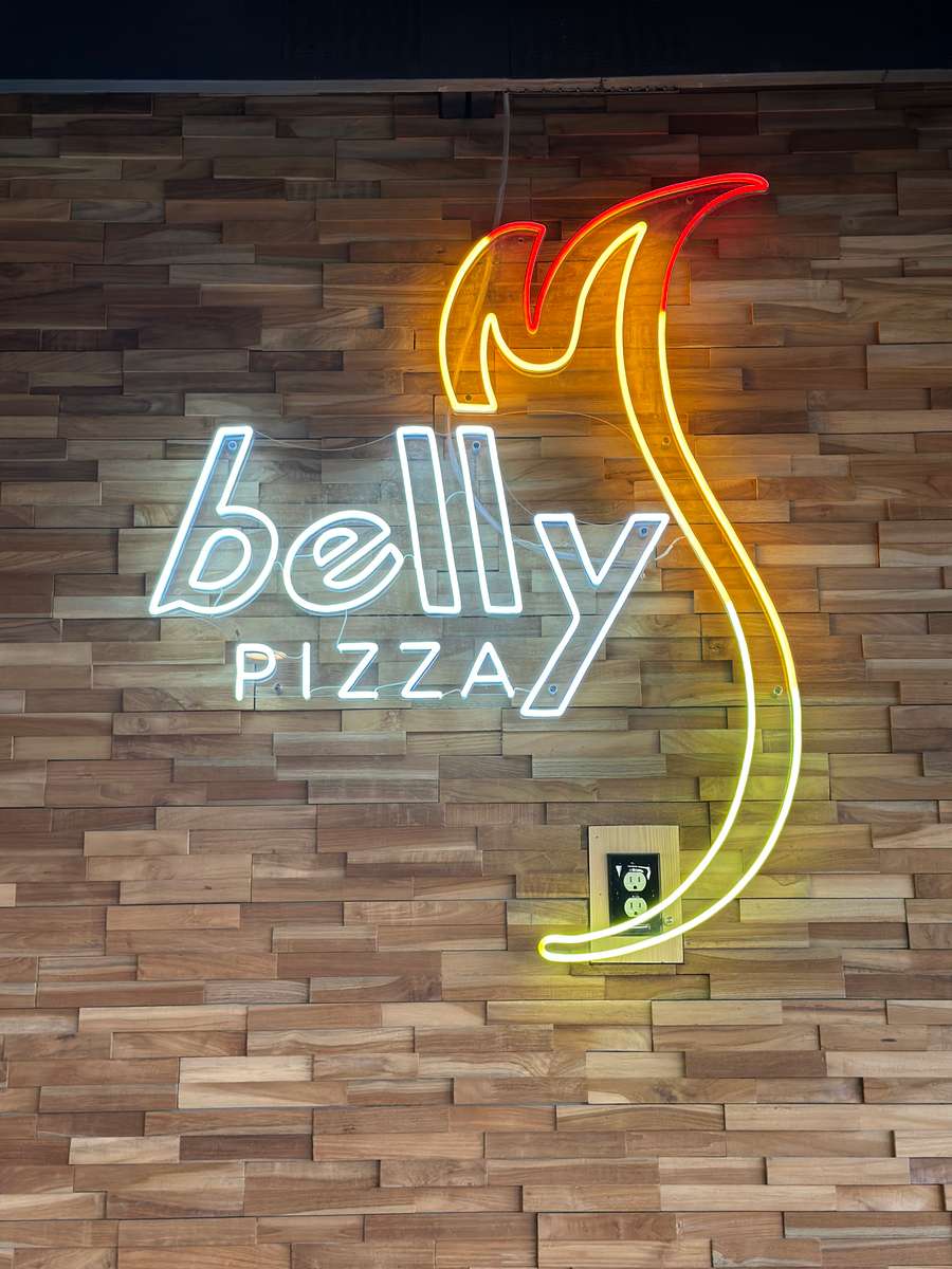 pizza belly logo