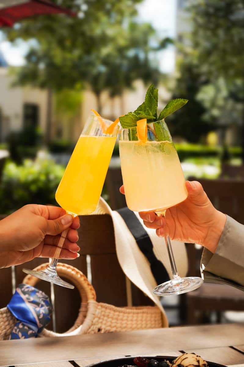 Outdoor brunch at Hamilton's Kitchen restaurant in Winter Park, Florida