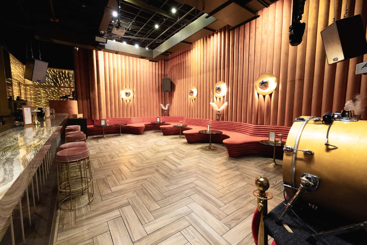 SPEAKEASY INTERIOR