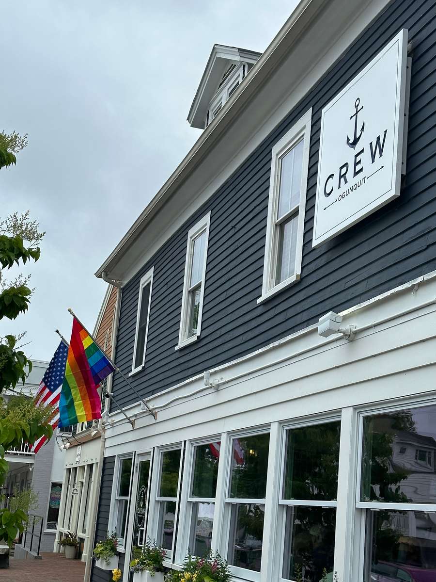 CREW - a great restaurant for pizza!