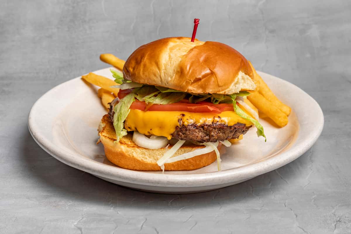 cheeseburger deluxe