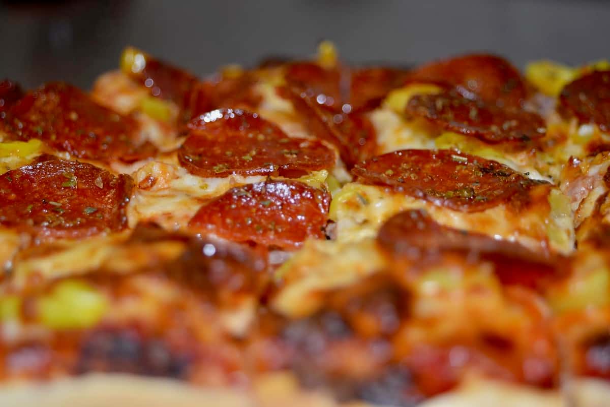 hero image of pizza