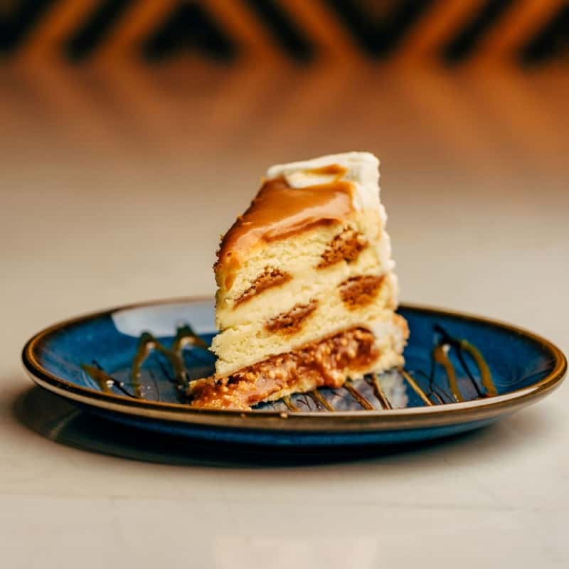 Caramel Crunch Cake | Cake | Delivery across Canada | Floralis