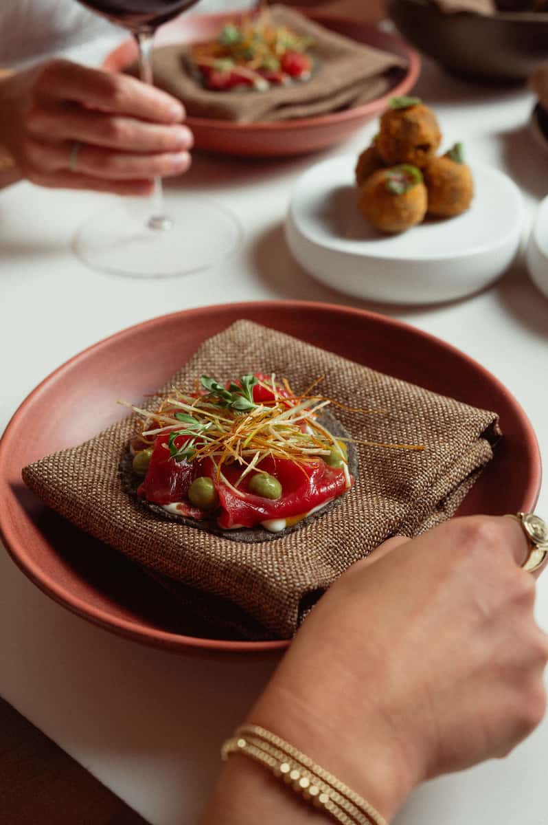 tostada de bluefin tuna
