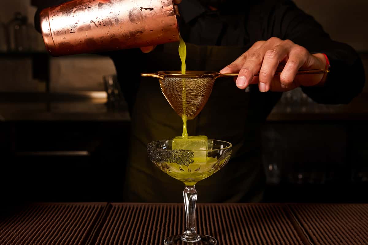 bar service