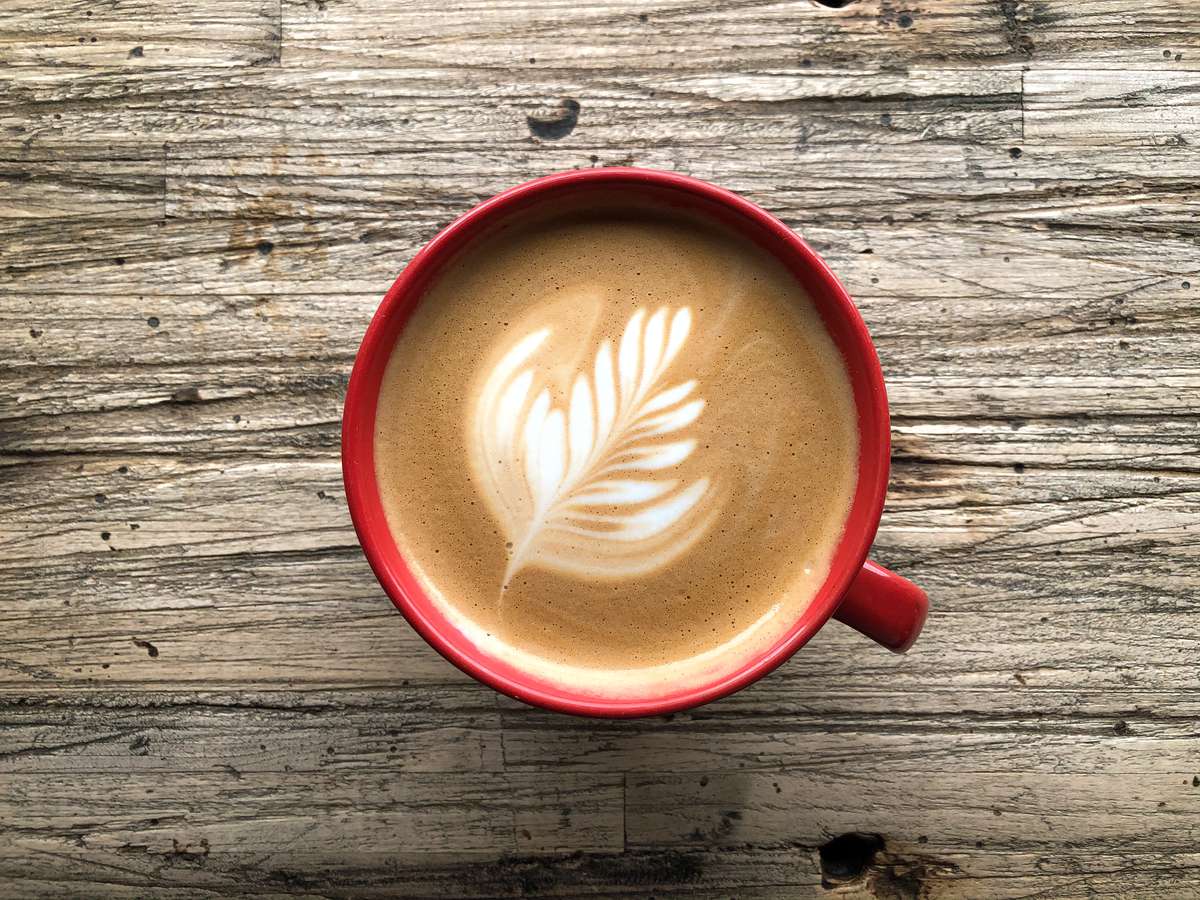 latte with floral design