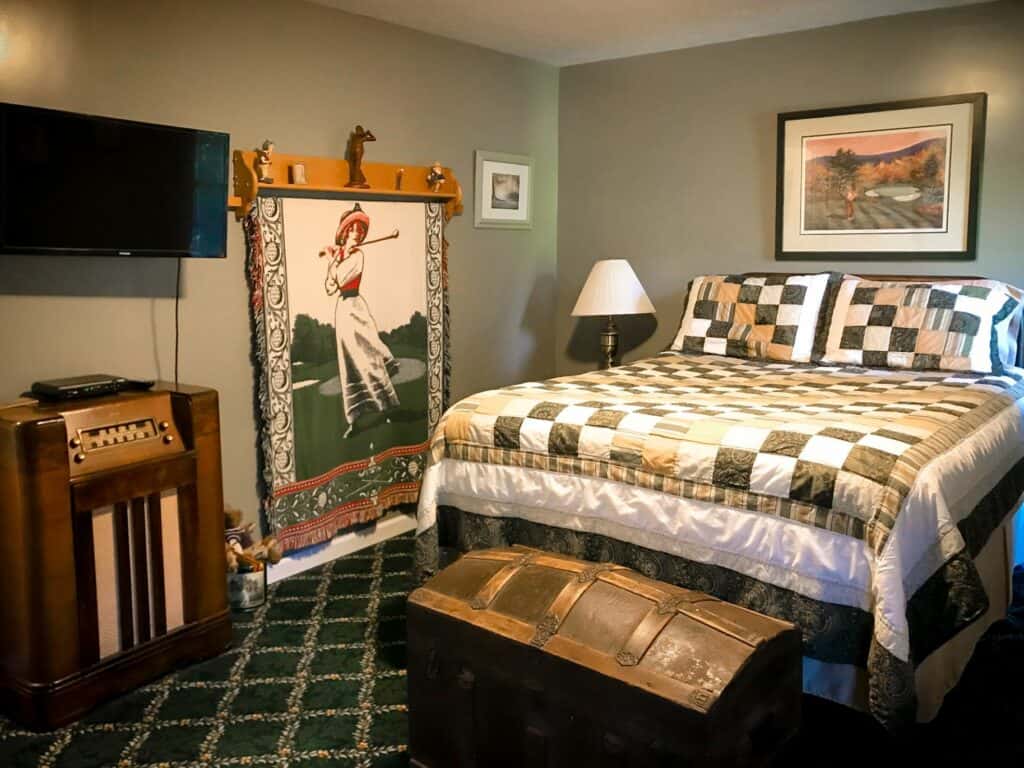 King bedroom suite