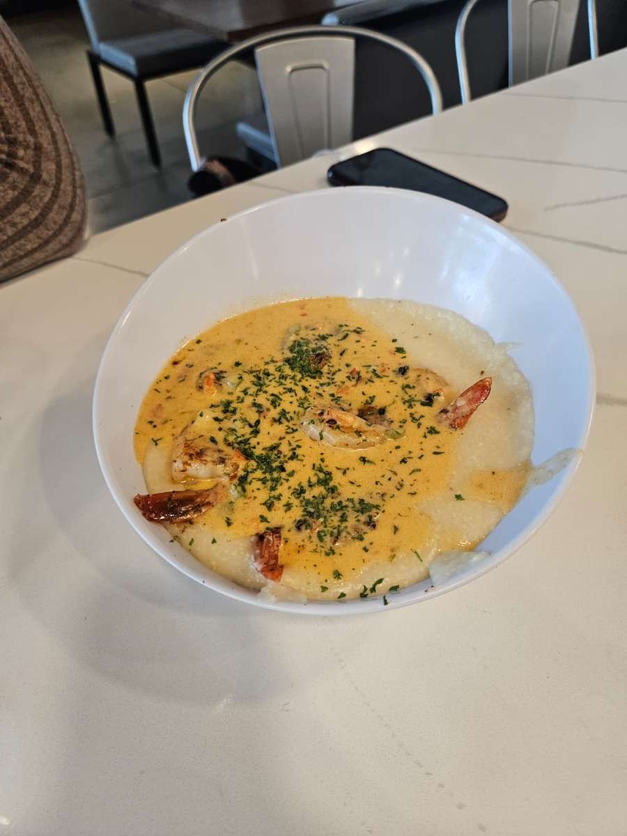 Shrimp and grits at phyllis