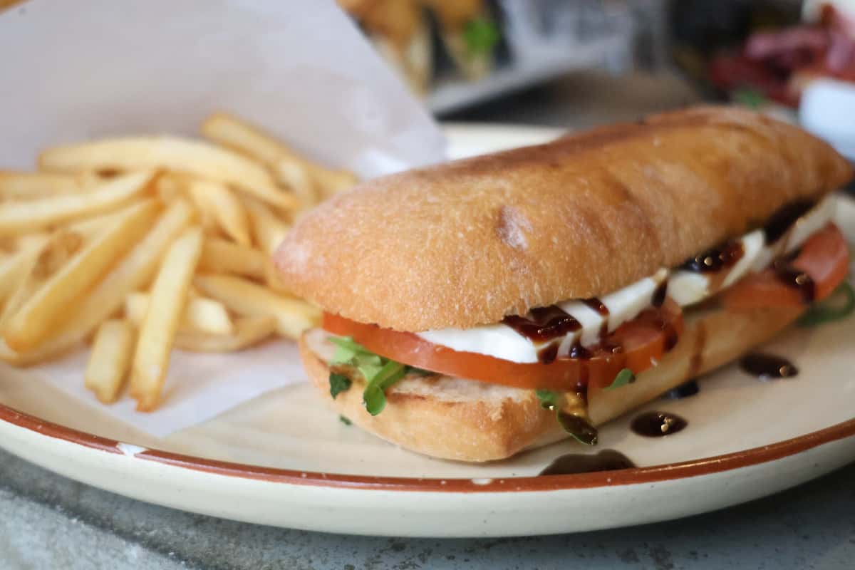 CAPRESE SANDWICH