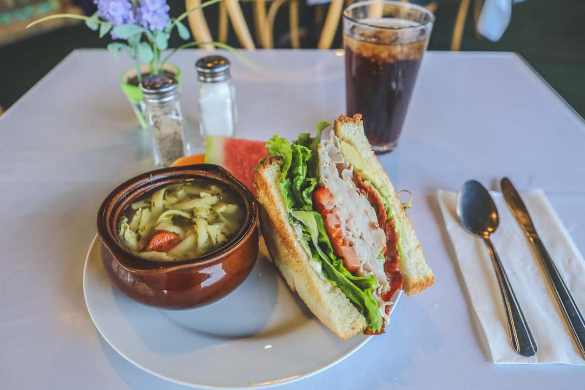 sandwich and soup