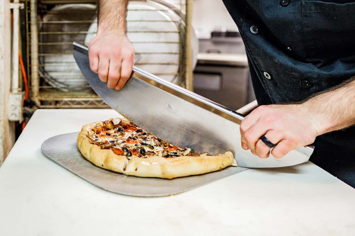 Pizza Slicing