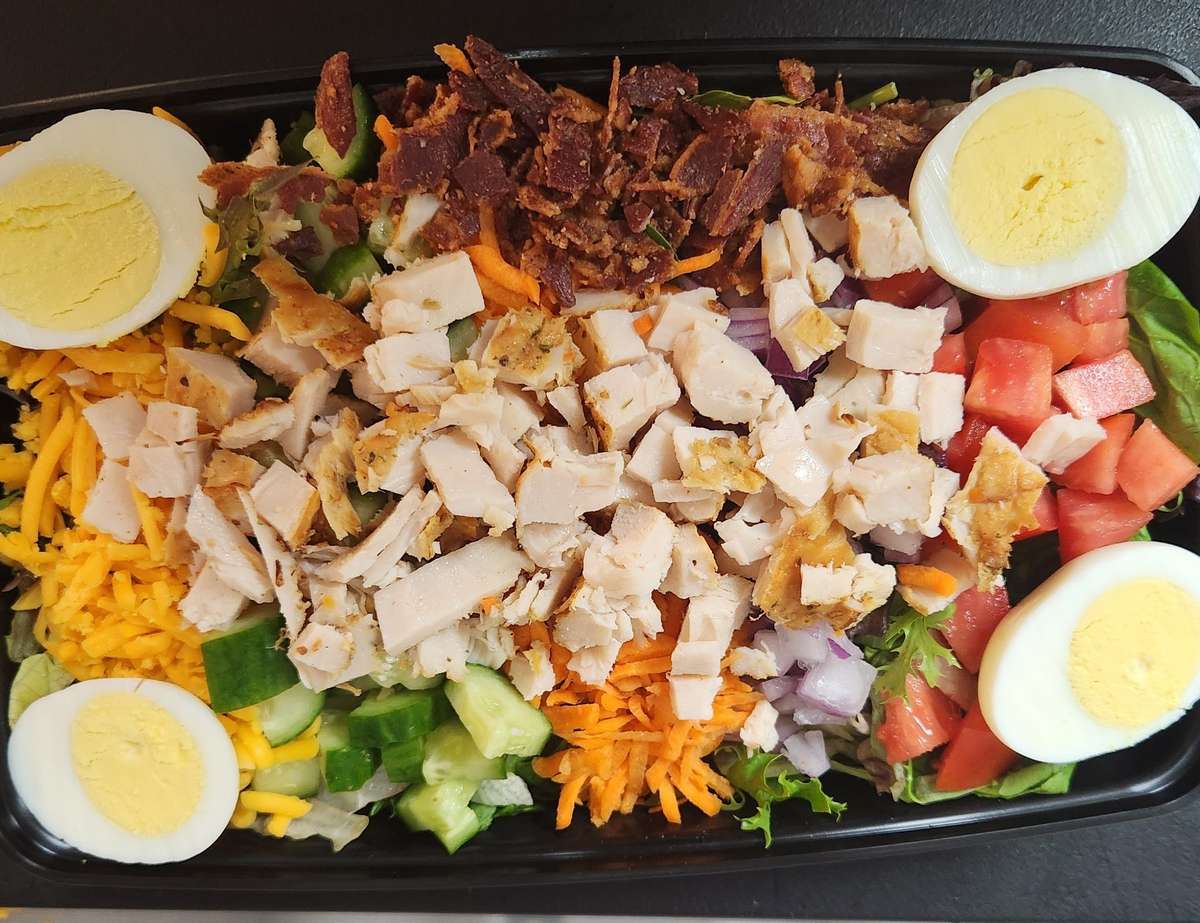 Full cobb salad