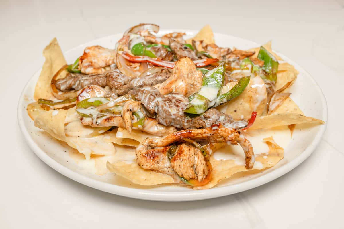 Mixed fajita nachos