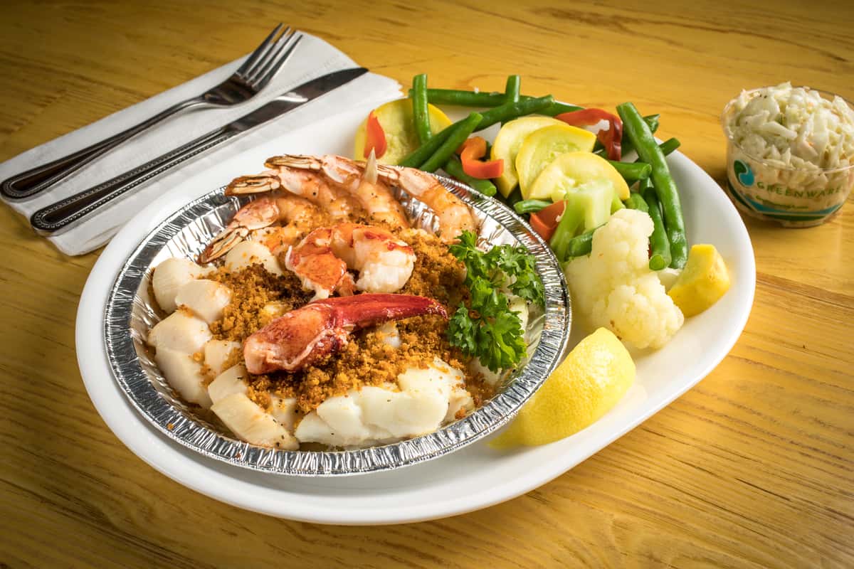 Image of a baked seafood platter